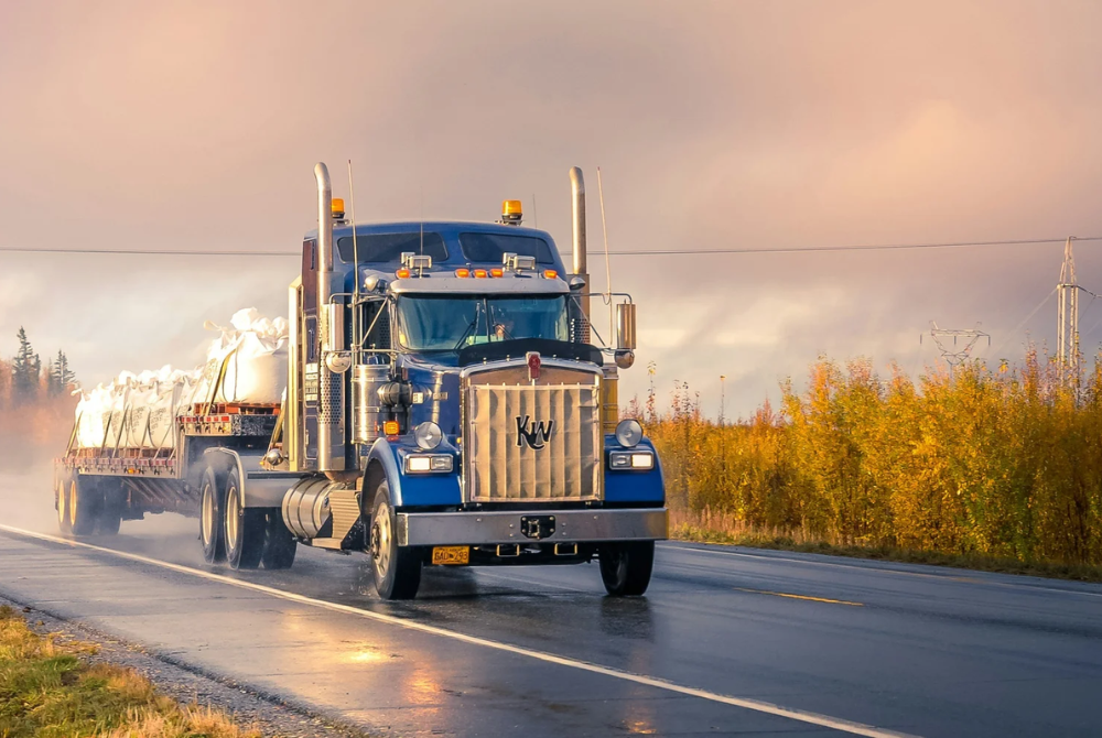A Lawyer’s Guide to Commercial Trucking Regulations in North Carolina